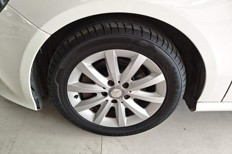 Used Mercedes-Benz A-Class 2016 A 180 Left Front Wheel Hub