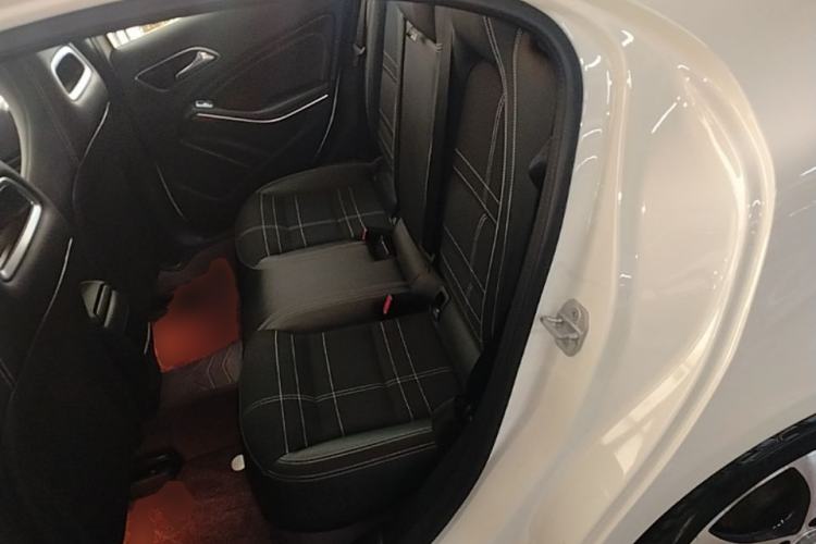 Used Mercedes-Benz A-Class 2016 A 200 Fashion Model Left Rear Seat