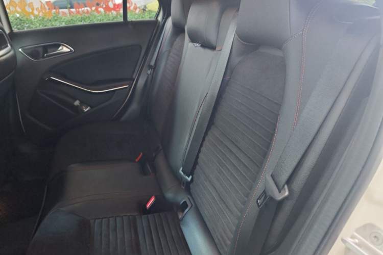 Used Mercedes-Benz A-Class 2016 A 200 Sport model Left Rear Seat