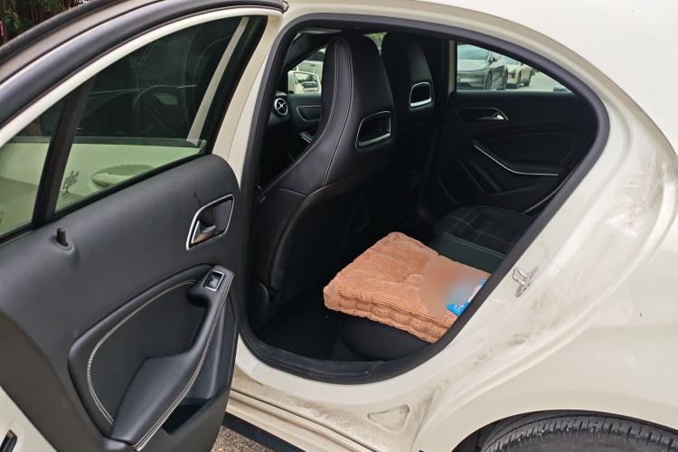 Used Mercedes-Benz A-Class 2016 A 200 Fashion Model Left Rear Seat