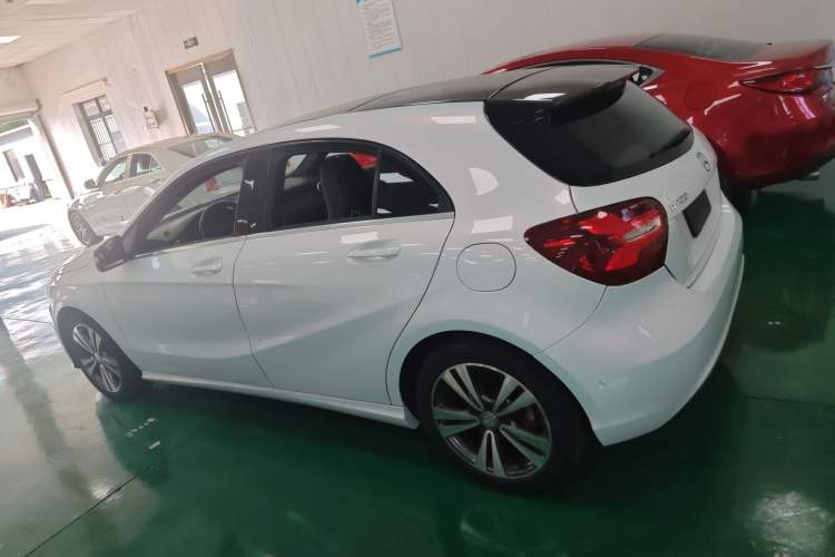 Used Mercedes-Benz A-Class 2016 A 200 Dynamic Edition Left Side