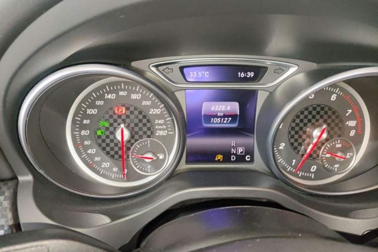 Used Mercedes-Benz A-Class 2016 A 200 Fashion Model Odometer Close Up