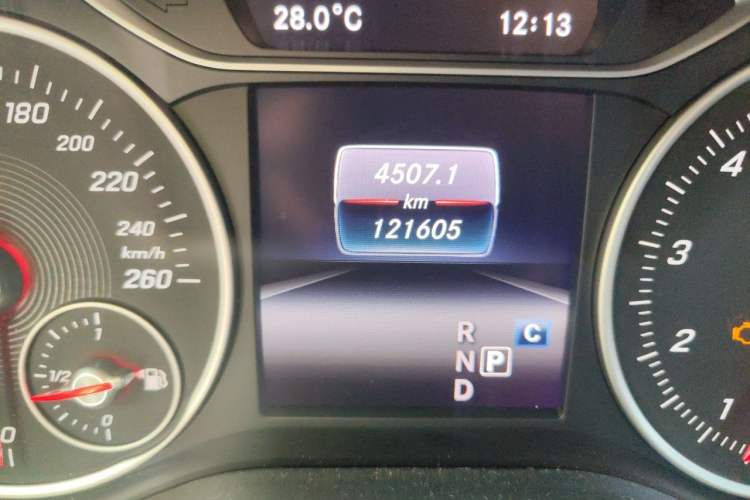 Used Mercedes-Benz A-Class 2016 A 180 Odometer Close Up