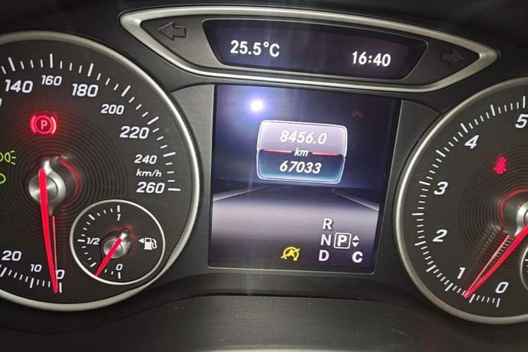 Used Mercedes-Benz A-Class 2016 A 200 Dynamic Edition Odometer Close Up