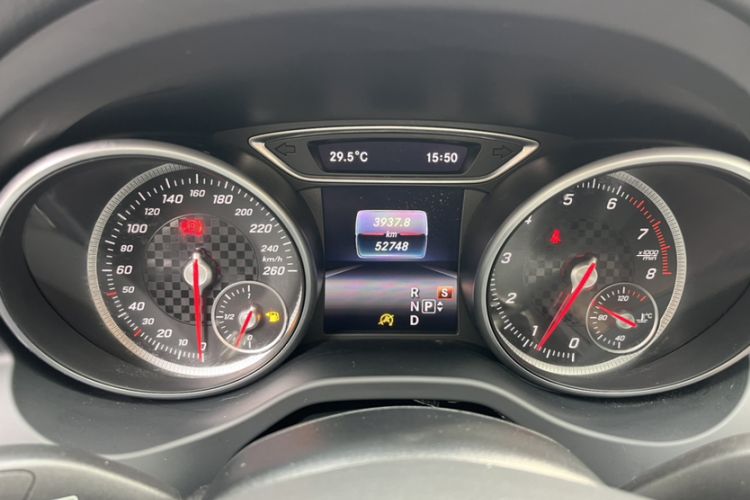 Used Mercedes-Benz A-Class 2016 A 200 Fashion Model Odometer Close Up