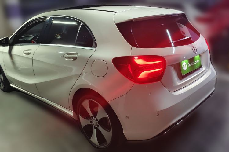 Used Mercedes-Benz A-Class 2016 A 200 Fashion Model Rear Left 45 Deg