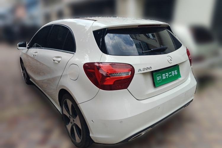 Used Mercedes-Benz A-Class 2016 A 200 Fashion Model Rear Left 45 Deg