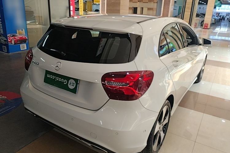 Used Mercedes-Benz A-Class 2016 A 200 Fashion Model Rear Right 45 Deg