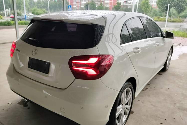 Used Mercedes-Benz A-Class 2016 A 200 Dynamic Edition Rear Right 45 Deg