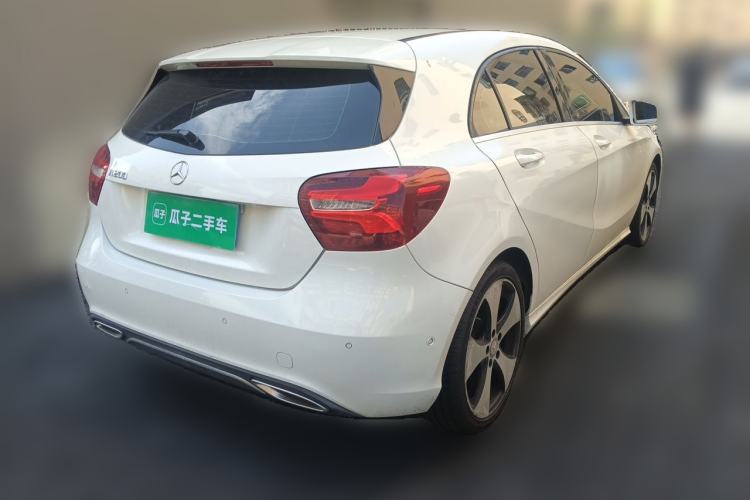 Used Mercedes-Benz A-Class 2016 A 200 Fashion Model Rear Right 45 Deg