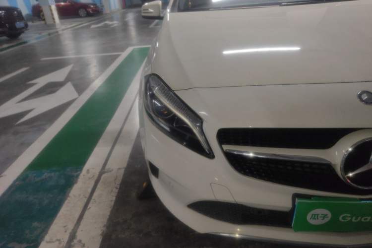 Used Mercedes-Benz A-Class 2016 A 200 Dynamic Edition Right Front Headlight