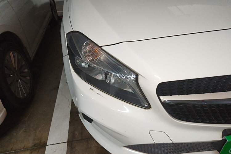 Used Mercedes-Benz A-Class 2016 A 180 Right Front Headlight