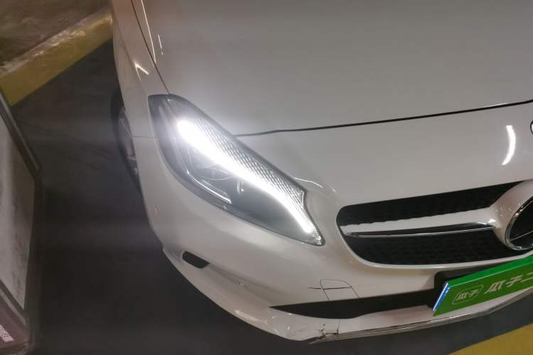 Used Mercedes-Benz A-Class 2016 A 200 Dynamic Edition Right Front Headlight