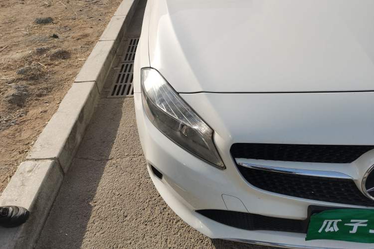 Used Mercedes-Benz A-Class 2016 A 180 Right Front Headlight