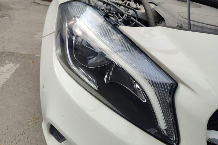 Used Mercedes-Benz A-Class 2016 A 200 Dynamic Edition Right Front Headlight
