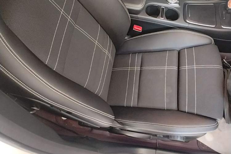 Used Mercedes-Benz A-Class 2016 A 200 Fashion Model Right Front Seat