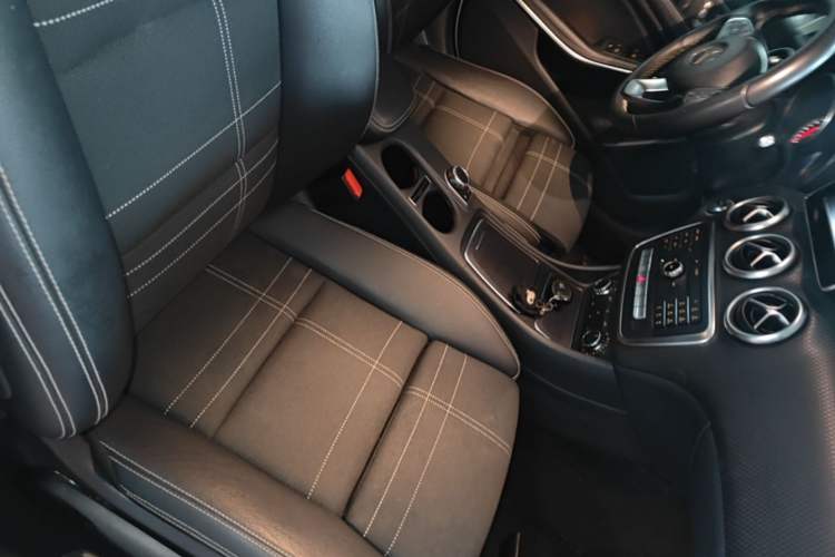 Used Mercedes-Benz A-Class 2016 A 200 Fashion Model Right Front Seat