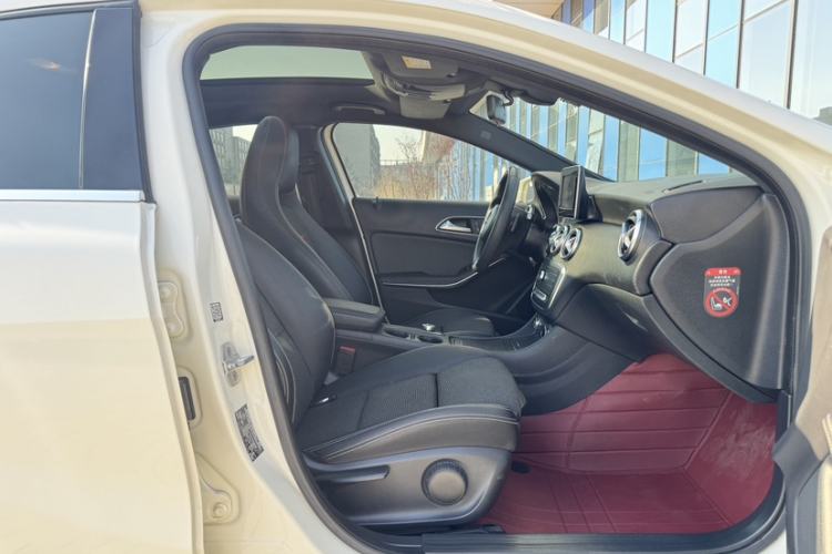 Used Mercedes-Benz A-Class 2016 A 180 Right Front Seat