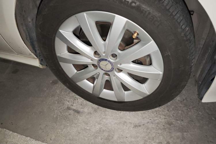 Used Mercedes-Benz A-Class 2016 A 180 Right Front Wheel Hub