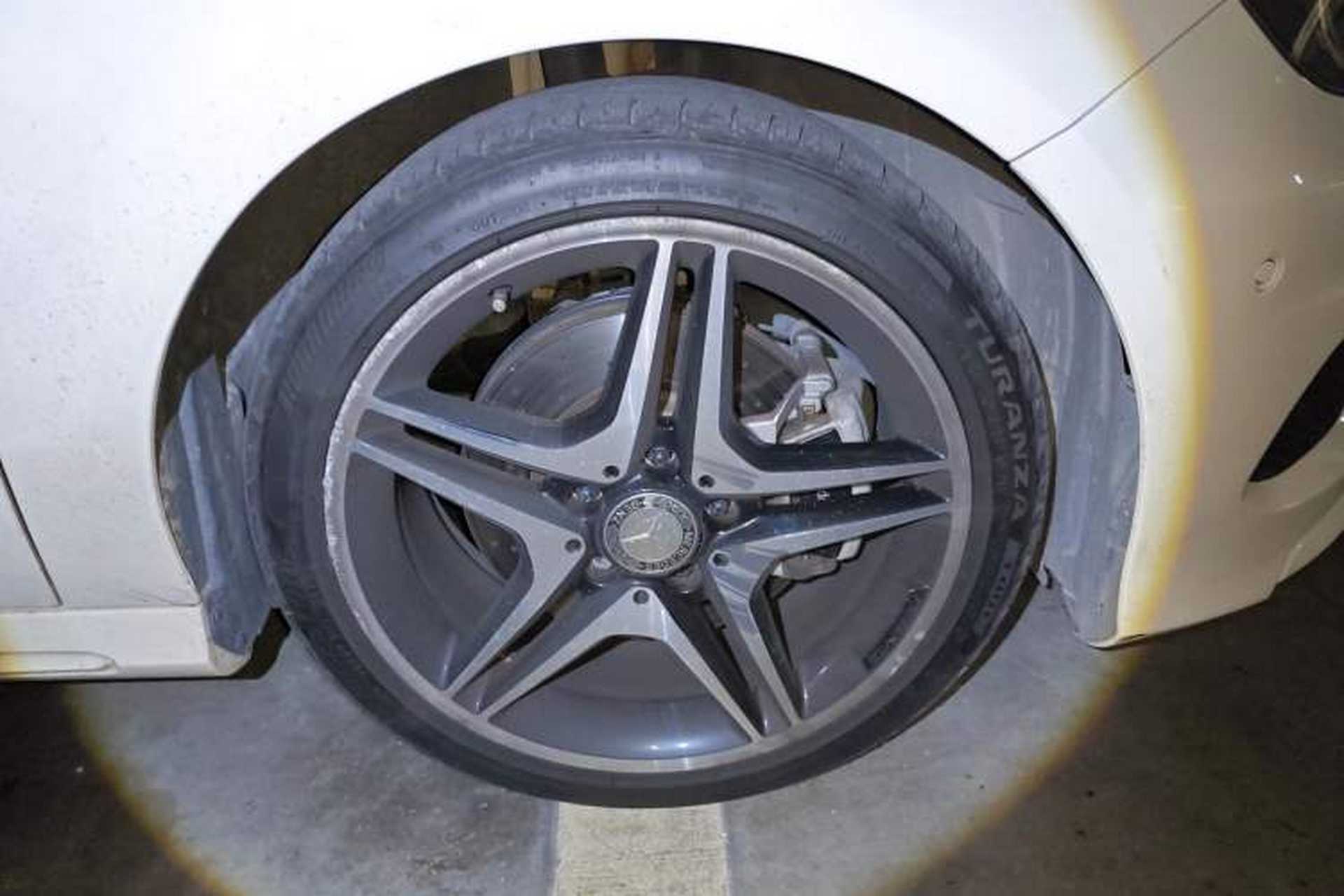 Used Mercedes-Benz A-Class 2016 A 260 Sport Edition Right Front Wheel Hub