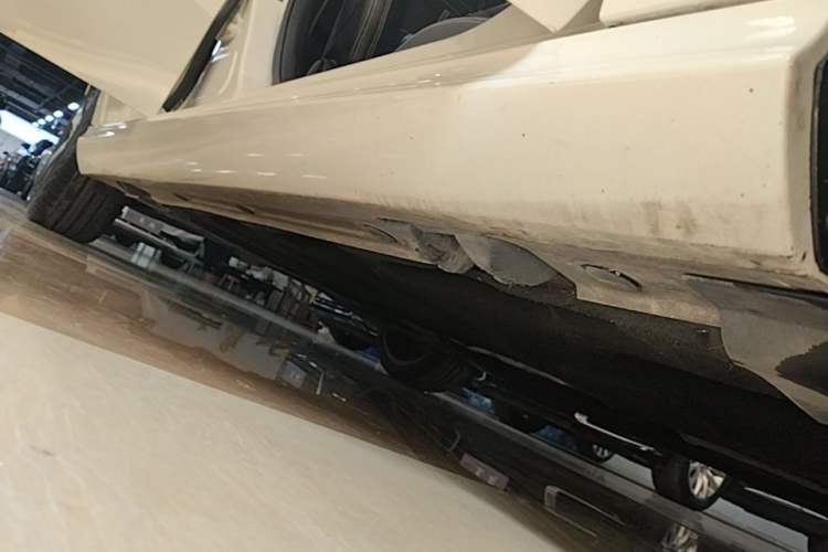Used Mercedes-Benz A-Class 2016 A 200 Fashion Model Right Side Sill