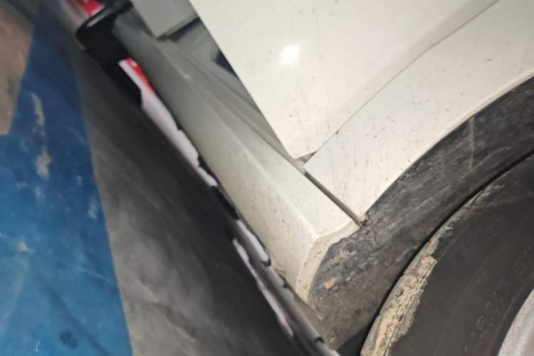 Used Mercedes-Benz A-Class 2016 A 200 Dynamic Edition Right Side Sill