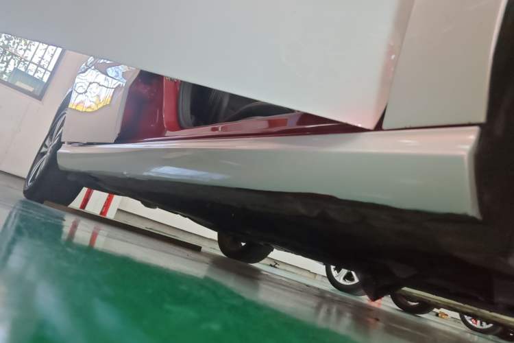 Used Mercedes-Benz A-Class 2016 A 200 Dynamic Edition Right Side Sill