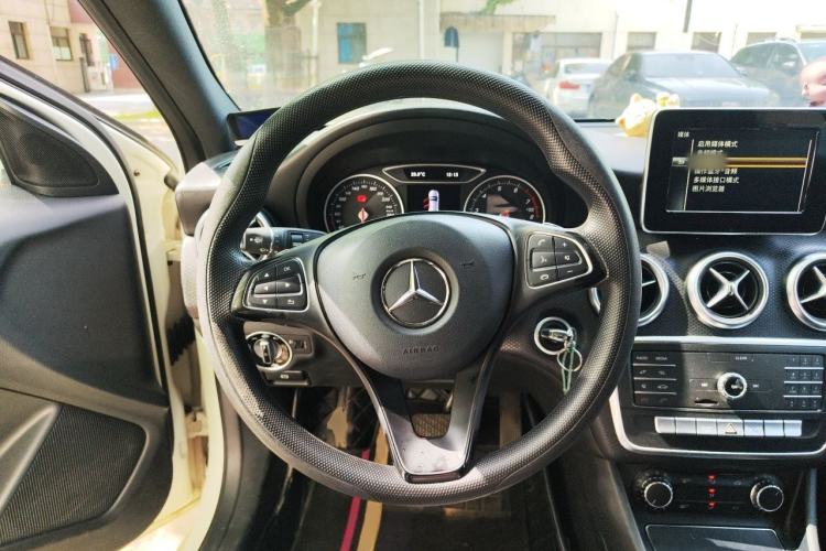 Used Mercedes-Benz A-Class 2016 A 180 Steering Wheel