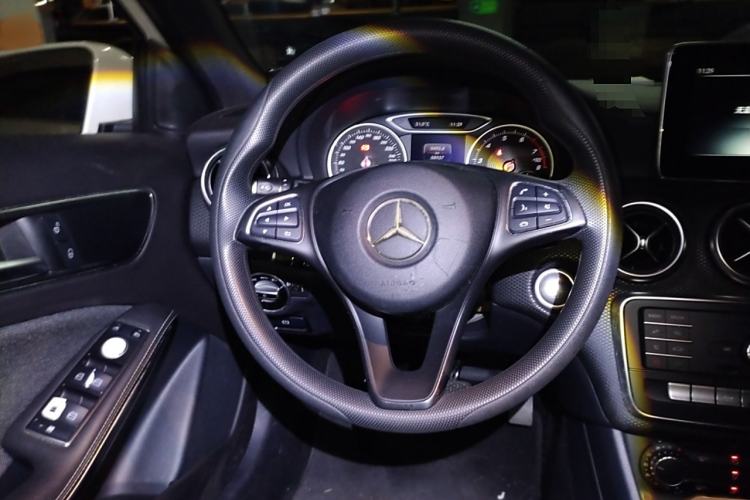 Used Mercedes-Benz A-Class 2016 A 180 Steering Wheel