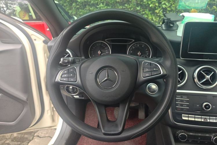 Used Mercedes-Benz A-Class 2016 A 180 Steering Wheel