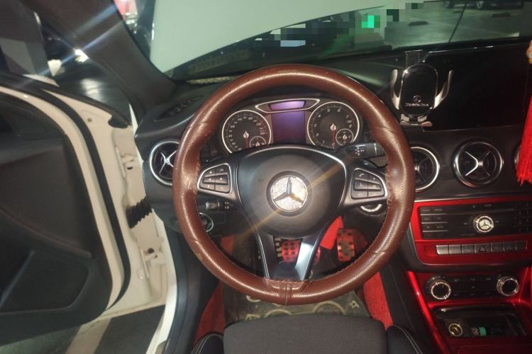 Used Mercedes-Benz A-Class 2016 A 200 Dynamic Edition Steering Wheel