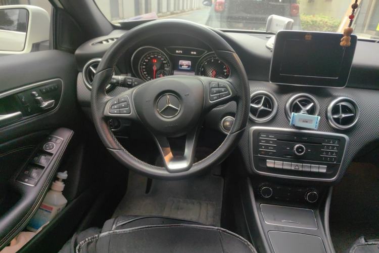 Used Mercedes-Benz A-Class 2016 A 200 Fashion Model Steering Wheel