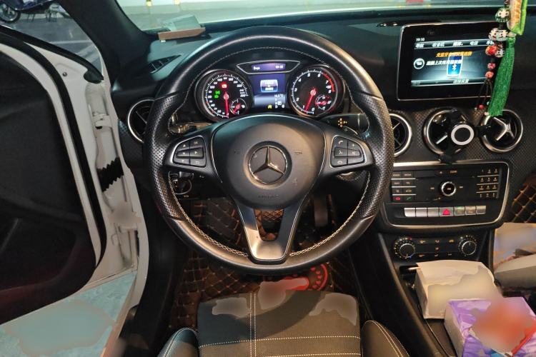 Used Mercedes-Benz A-Class 2016 A 200 Fashion Model Steering Wheel