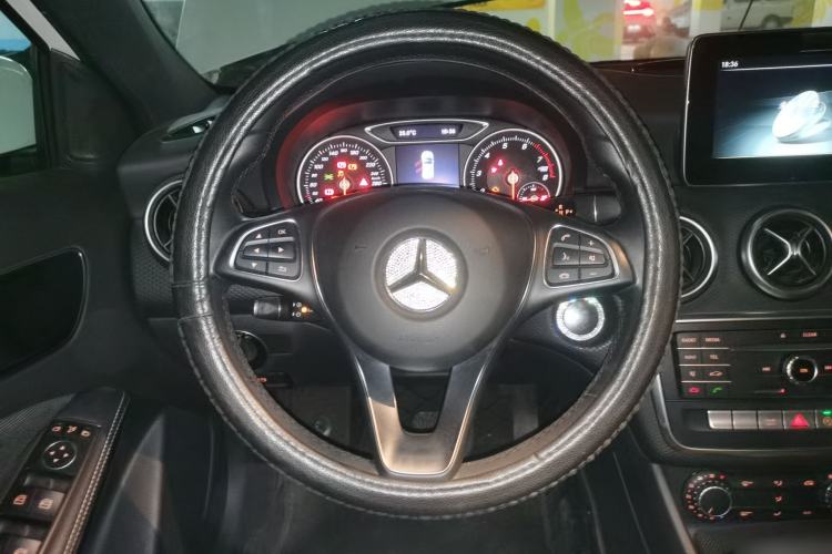 Used Mercedes-Benz A-Class 2016 A 200 Dynamic Edition Steering Wheel