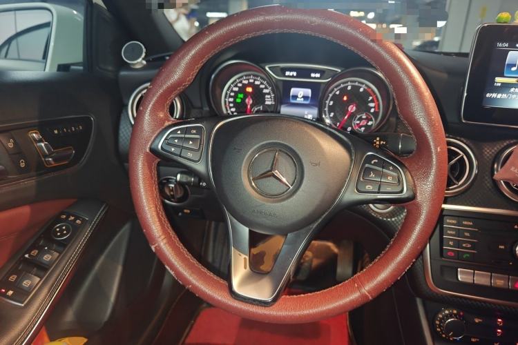 Used Mercedes-Benz A-Class 2016 A 200 Fashion Model Steering Wheel