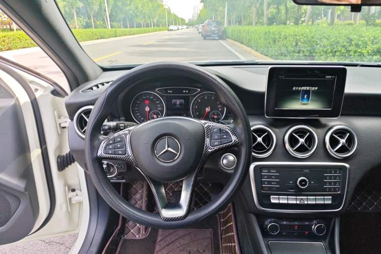 Used Mercedes-Benz A-Class 2016 A 180 Steering Wheel