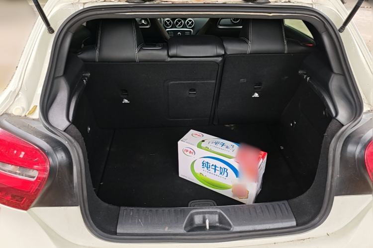 Used Mercedes-Benz A-Class 2016 A 180 Trunk