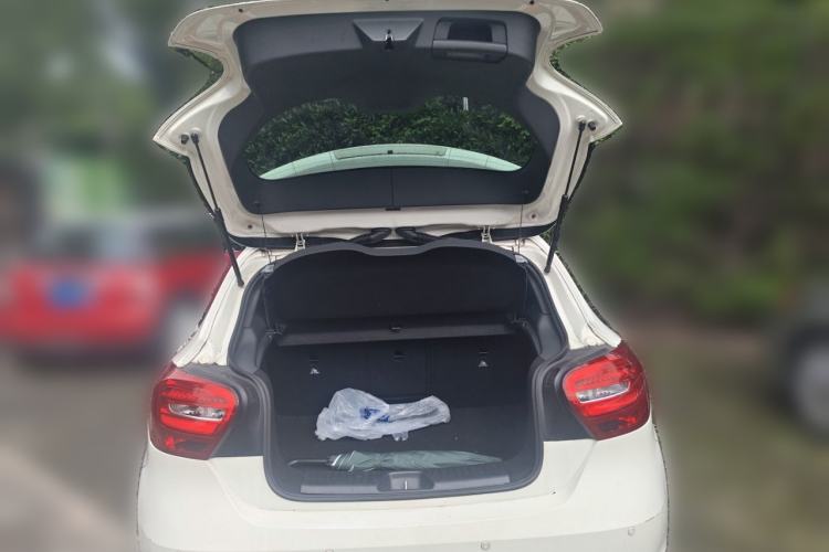 Used Mercedes-Benz A-Class 2016 A 180 Trunk