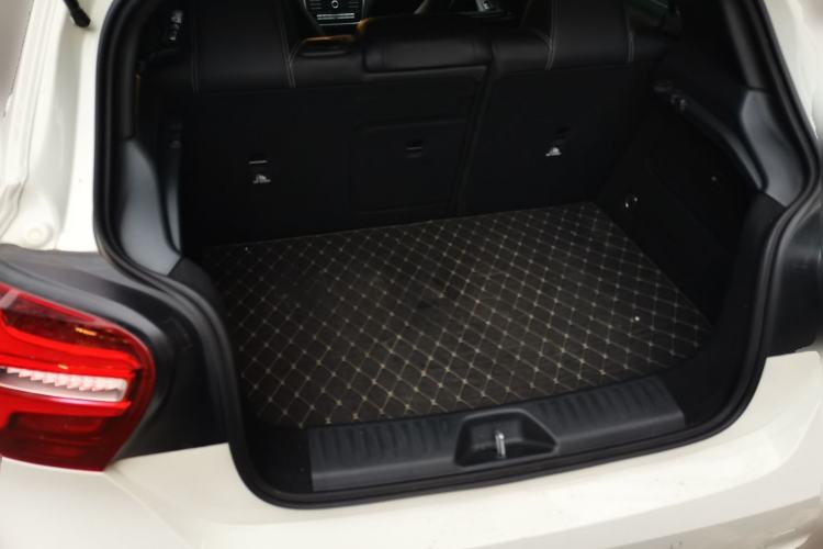 Used Mercedes-Benz A-Class 2016 A 200 Dynamic Edition Trunk