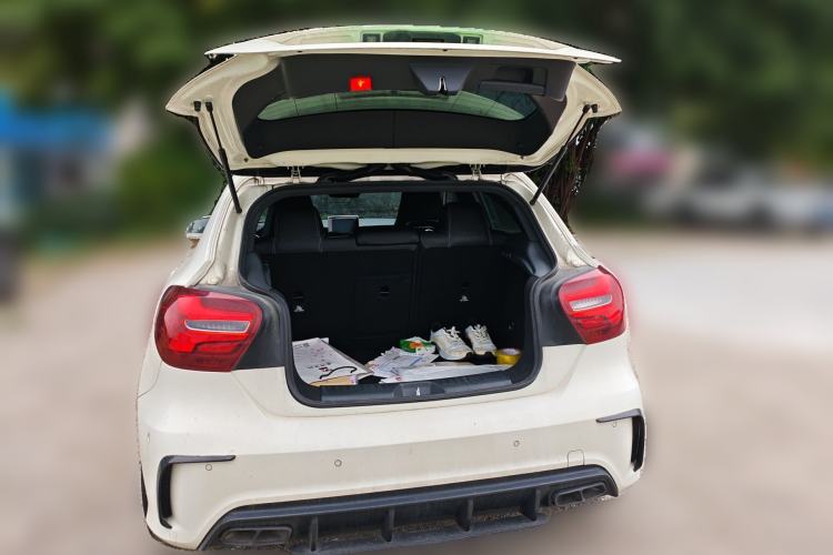 Used Mercedes-Benz A-Class 2016 A 200 Fashion Model Trunk