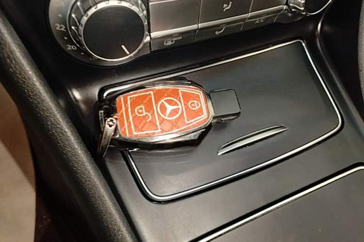 Used Mercedes-Benz A-Class 2016 A 200 Fashion Model Vehicle Key