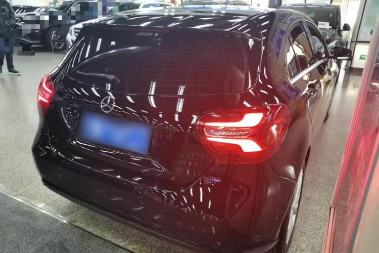 Used Mercedes-Benz A-Class 2017 A 200 Dynamic Edition Rear Right 45 Deg