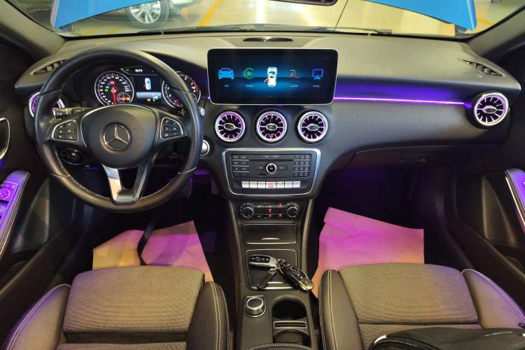 Used Mercedes-Benz A-Class 2017 A 200 Dynamic Edition Audio And AC Panel