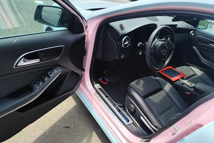 Used Mercedes-Benz A-Class 2017 Revised A 180 Driver Seat