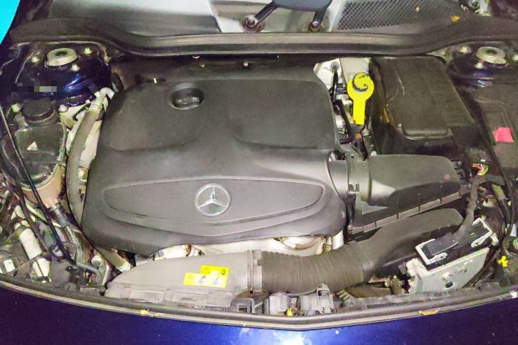 Used Mercedes-Benz A-Class 2017 Revised Version A 200 Fashion Edition Engine Bay
