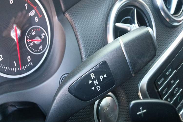 Used Mercedes-Benz A-Class 2017 Revised A 200 Dynamic Edition Gear Lever