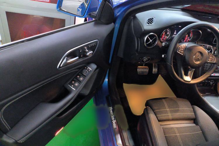Used Mercedes-Benz A-Class 2017 A 200 Fashion Model Interior 2