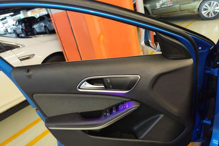 Used Mercedes-Benz A-Class 2017 A 200 Dynamic Edition Left Front Door Interior