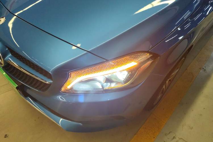 Used Mercedes-Benz A-Class 2017 A 200 Dynamic Edition Left Front Headlight
