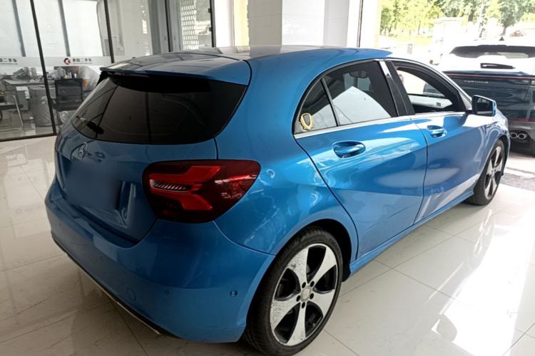 Used Mercedes-Benz A-Class 2017 A 200 Fashion Model Rear Right 45 Deg